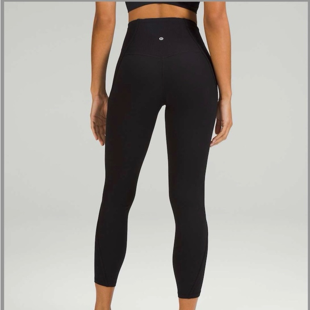 🦄 RARE Align Ribbed panel Leggings 25” size 10 black  🦄